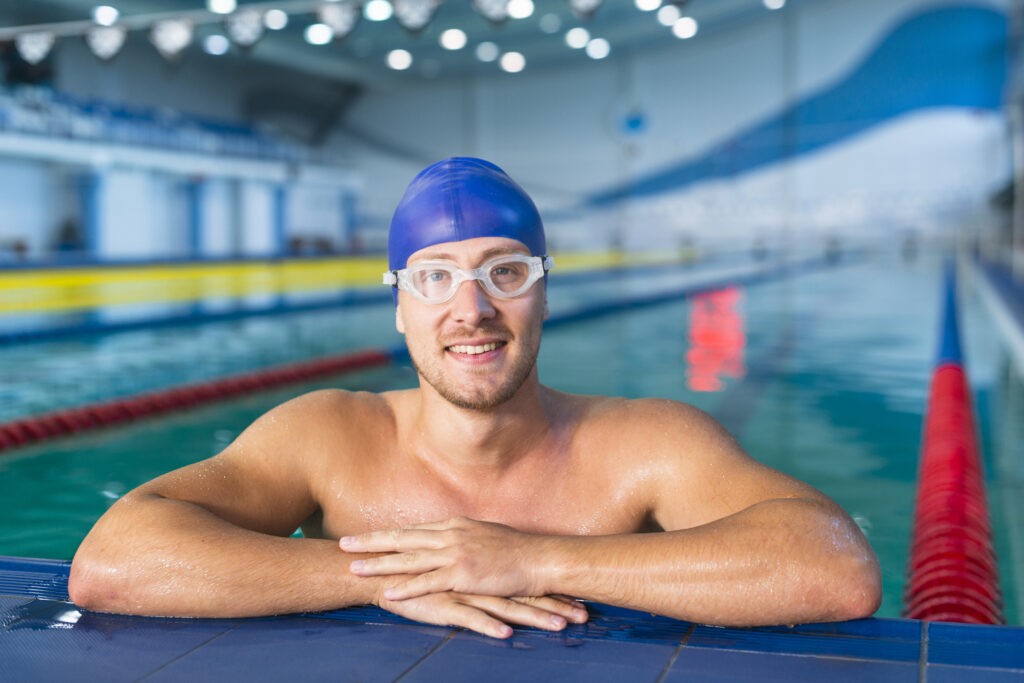 Jak dbać o zdrowie podczas pływania w okresie jesienno-zimowym? Porady od BetterSwim